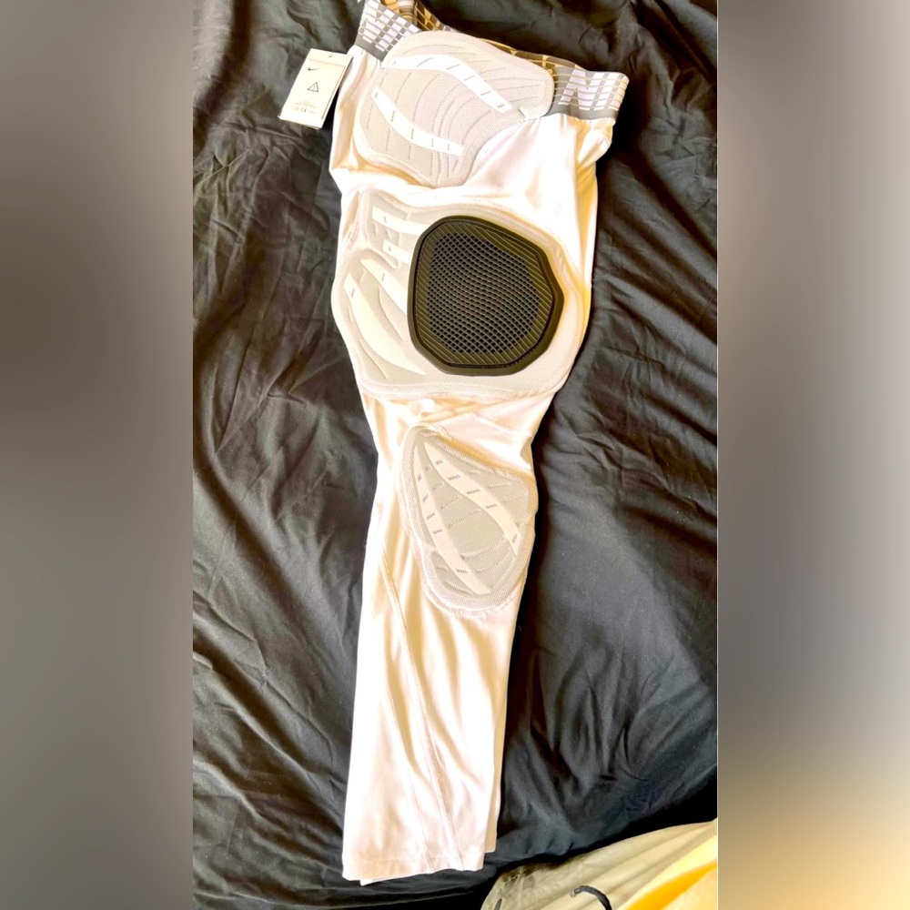 Nike pro combat Hyperstrong pant white